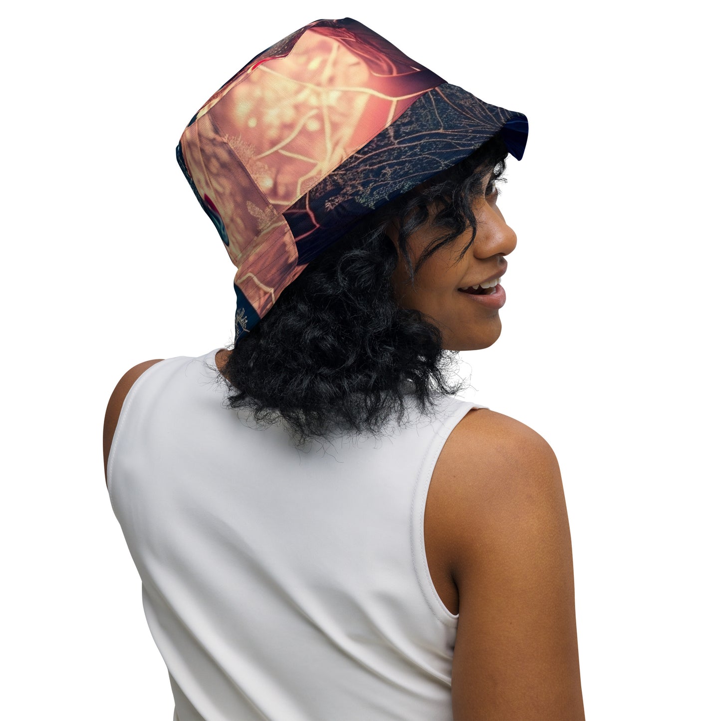 Reversible bucket hat