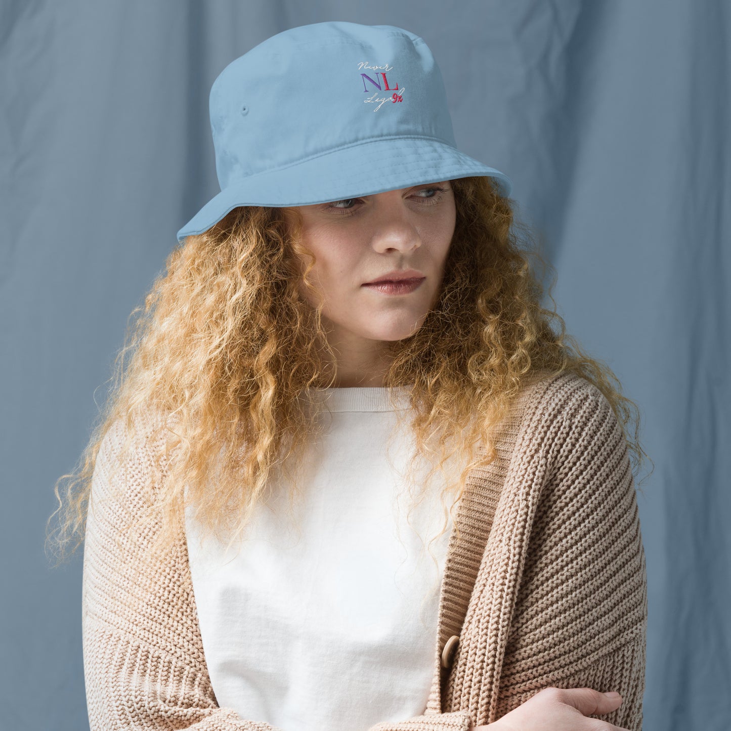 NEVER LEGAL 9X women's-Organic bucket hat