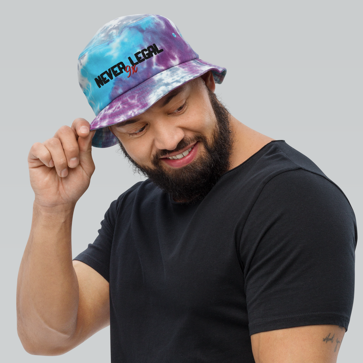 NEVER LEGAL 9X Tie-dye bucket hat