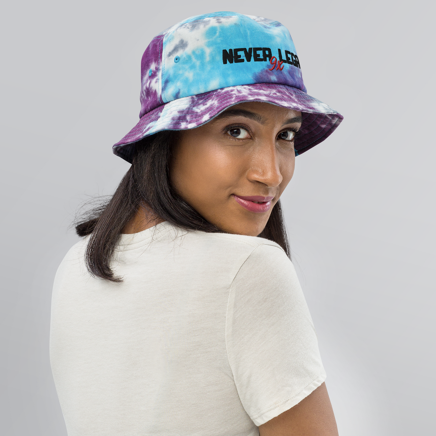 NEVER LEGAL 9X Tie-dye bucket hat